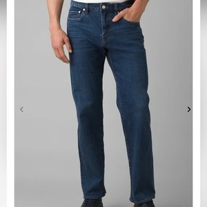 Mens PrAna straight leg jeans. Medium wash. Size 32